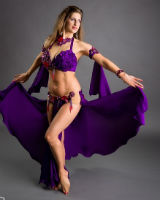 Belly Dance волнообразное перемещение