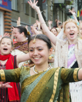 Обучение индийскому танцу