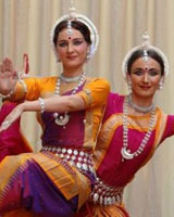 Обучение индийскому танцу